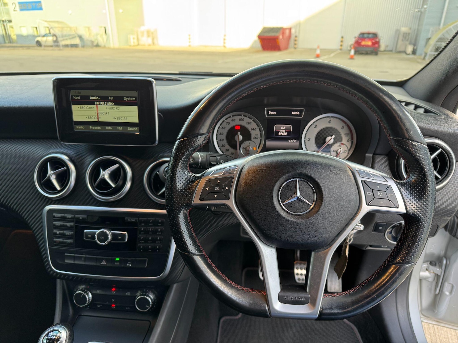 Used Mercedes-Benz A-Class 2013 for sale - 76620211: Photo 10