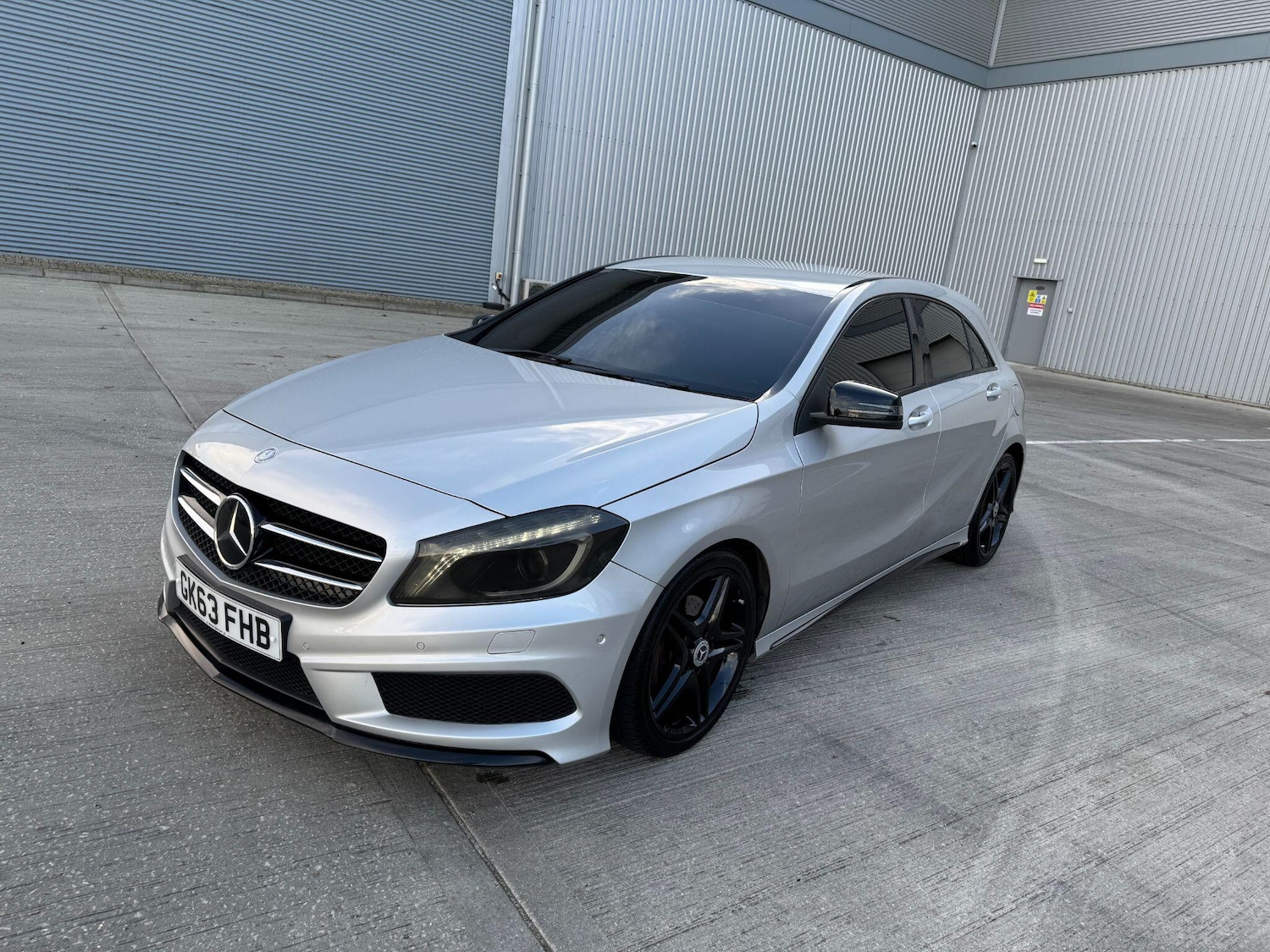 Used Mercedes-Benz A-Class 2013 for sale - 76620211: Photo 3