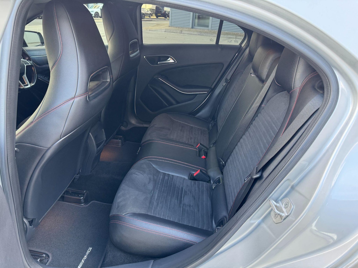 Used Mercedes-Benz A-Class 2013 for sale - 76620211: Photo 7