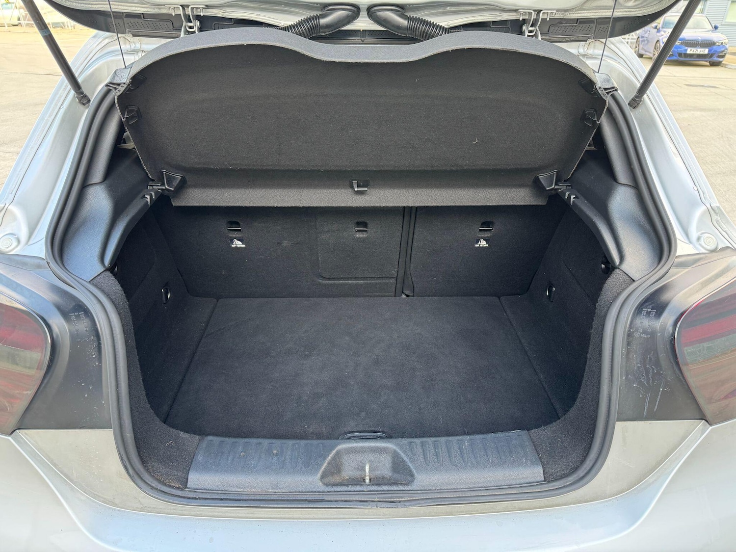 Used Mercedes-Benz A-Class 2013 for sale - 76620211: Photo 8