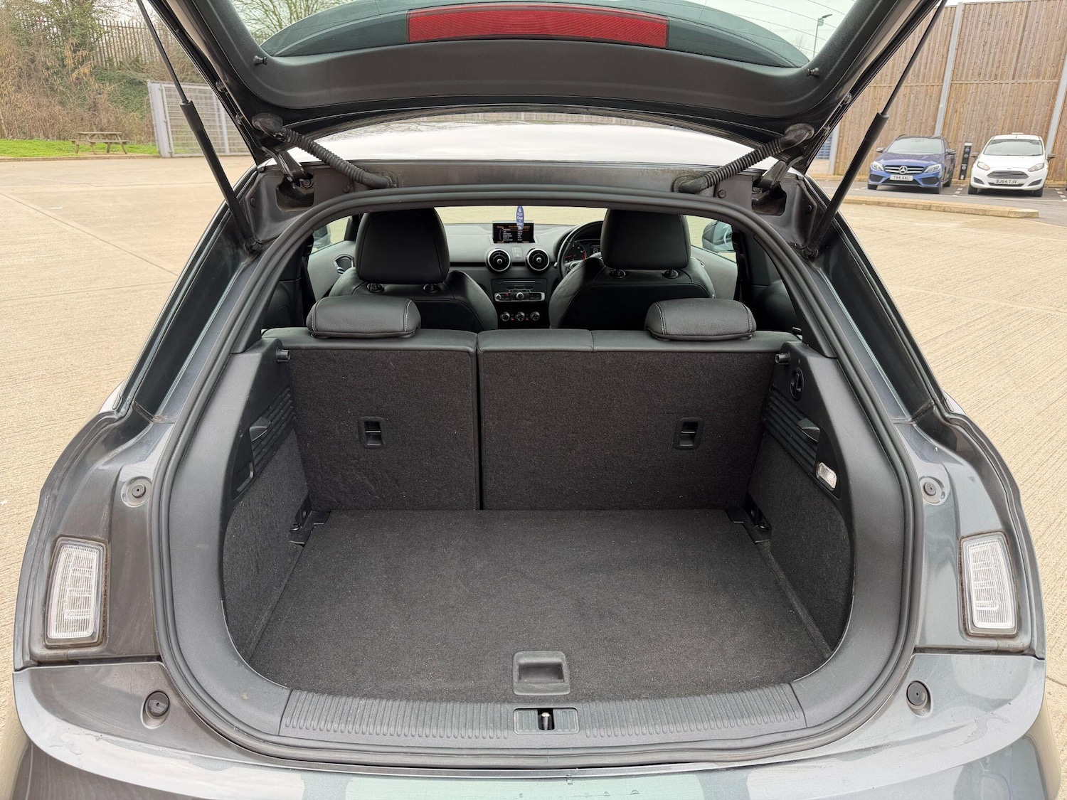 Used Audi A1 2015 for sale - 77808048: Photo 6