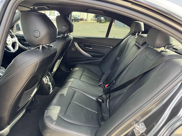 Used BMW 3 Series 2018 for sale - 76137462: Photo 7