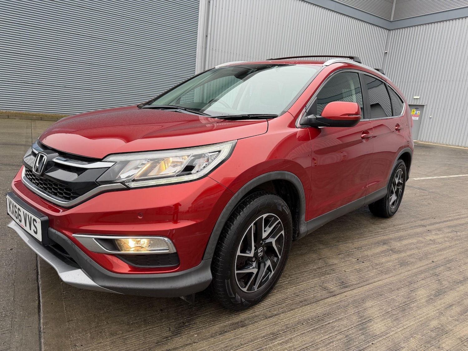 Used Honda CR-V 2016 for sale - 77144351: Photo 16
