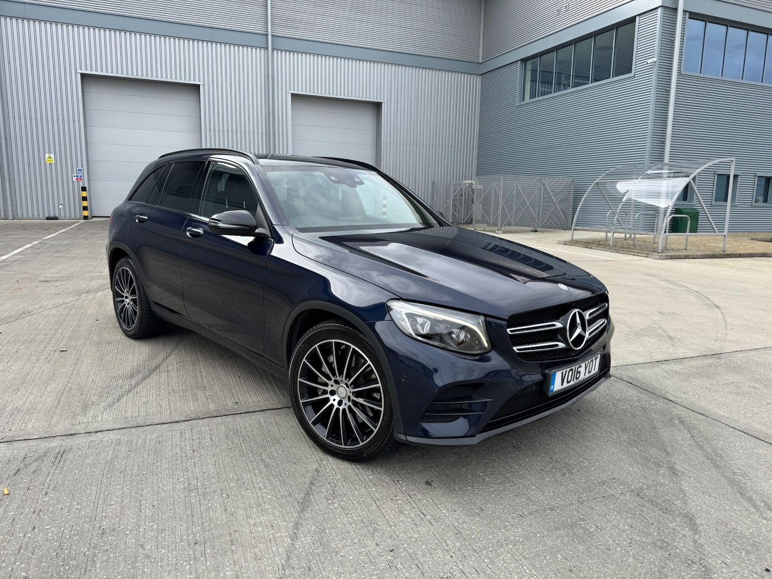 Used Mercedes-Benz GLC 2016 for sale - 76423285: Photo 1