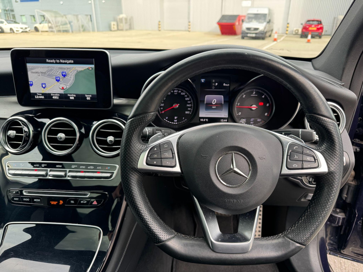 Used Mercedes-Benz GLC 2016 for sale - 76423285: Photo 10