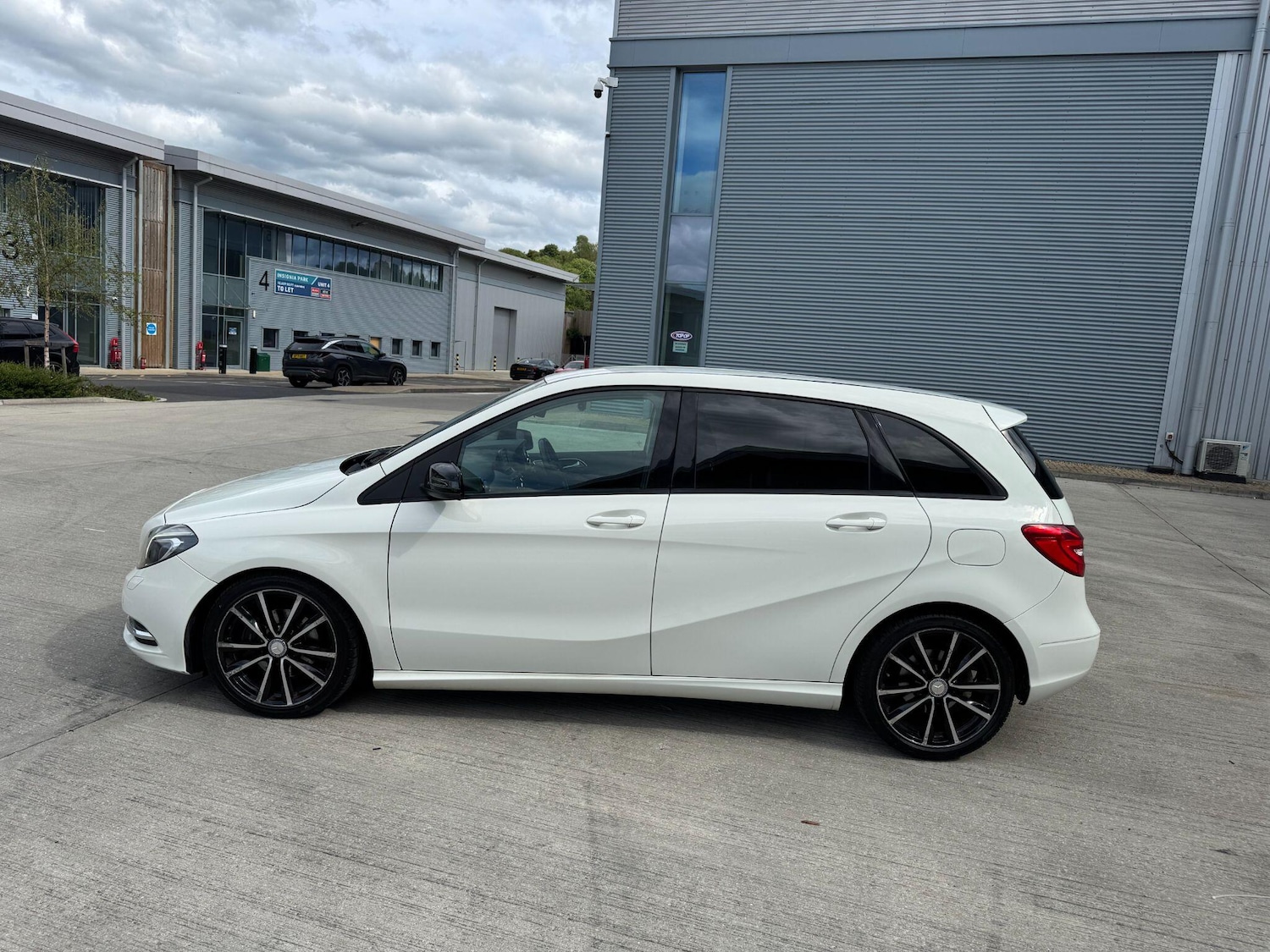 Used Mercedes-Benz B Class for sale - 77625495: Photo 17