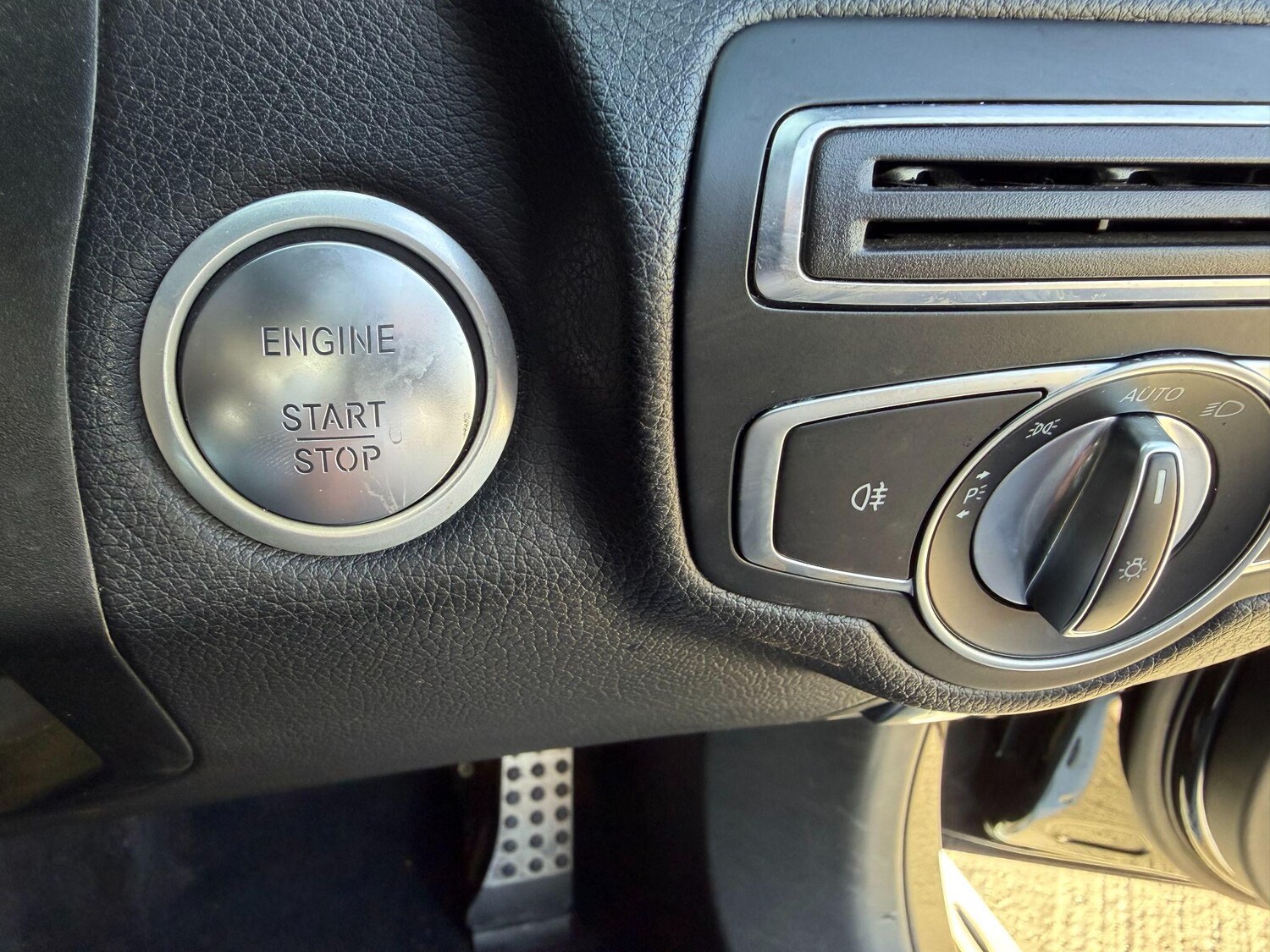 Used Mercedes-Benz GLC 2018 for sale - 77657528: Photo 12