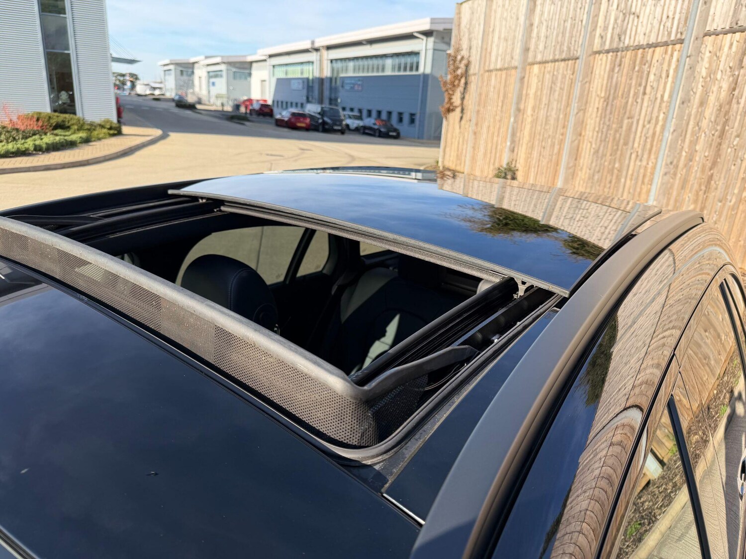 Used Mercedes-Benz GLC 2018 for sale - 77657528: Photo 15