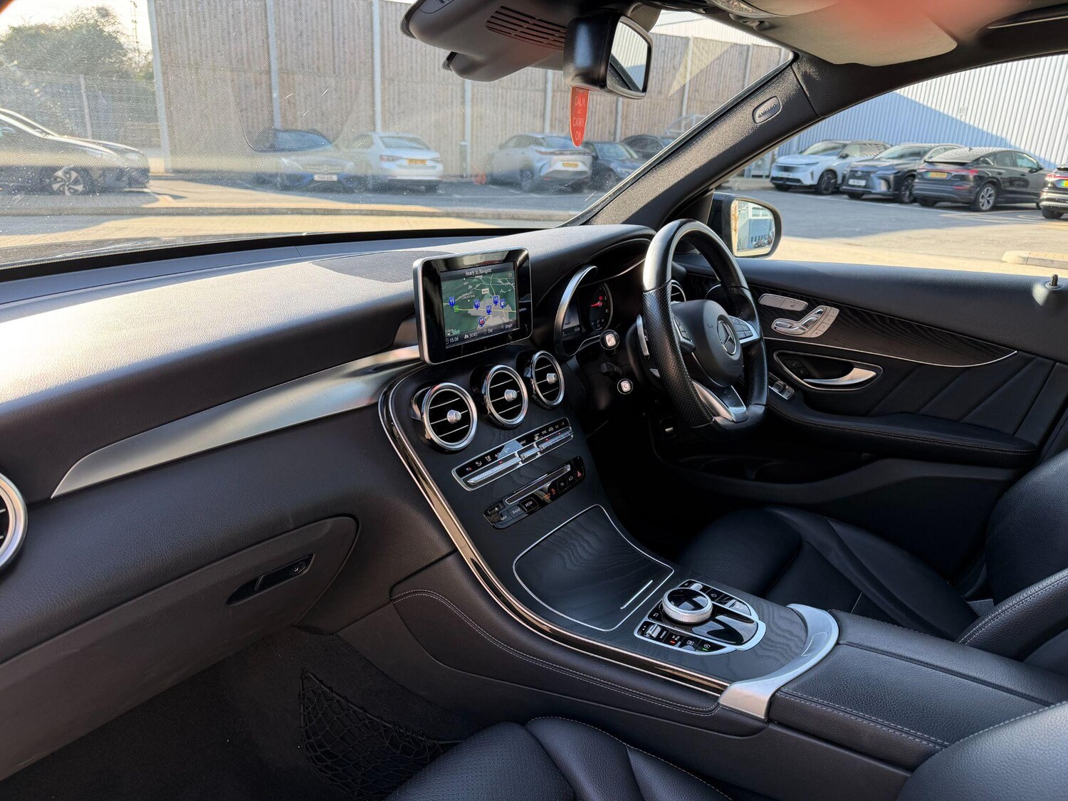 Used Mercedes-Benz GLC 2018 for sale - 77657528: Photo 6