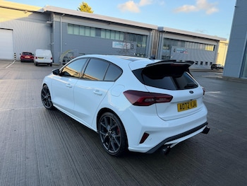 Used Ford Focus 2022 for sale - 76801588: Photo