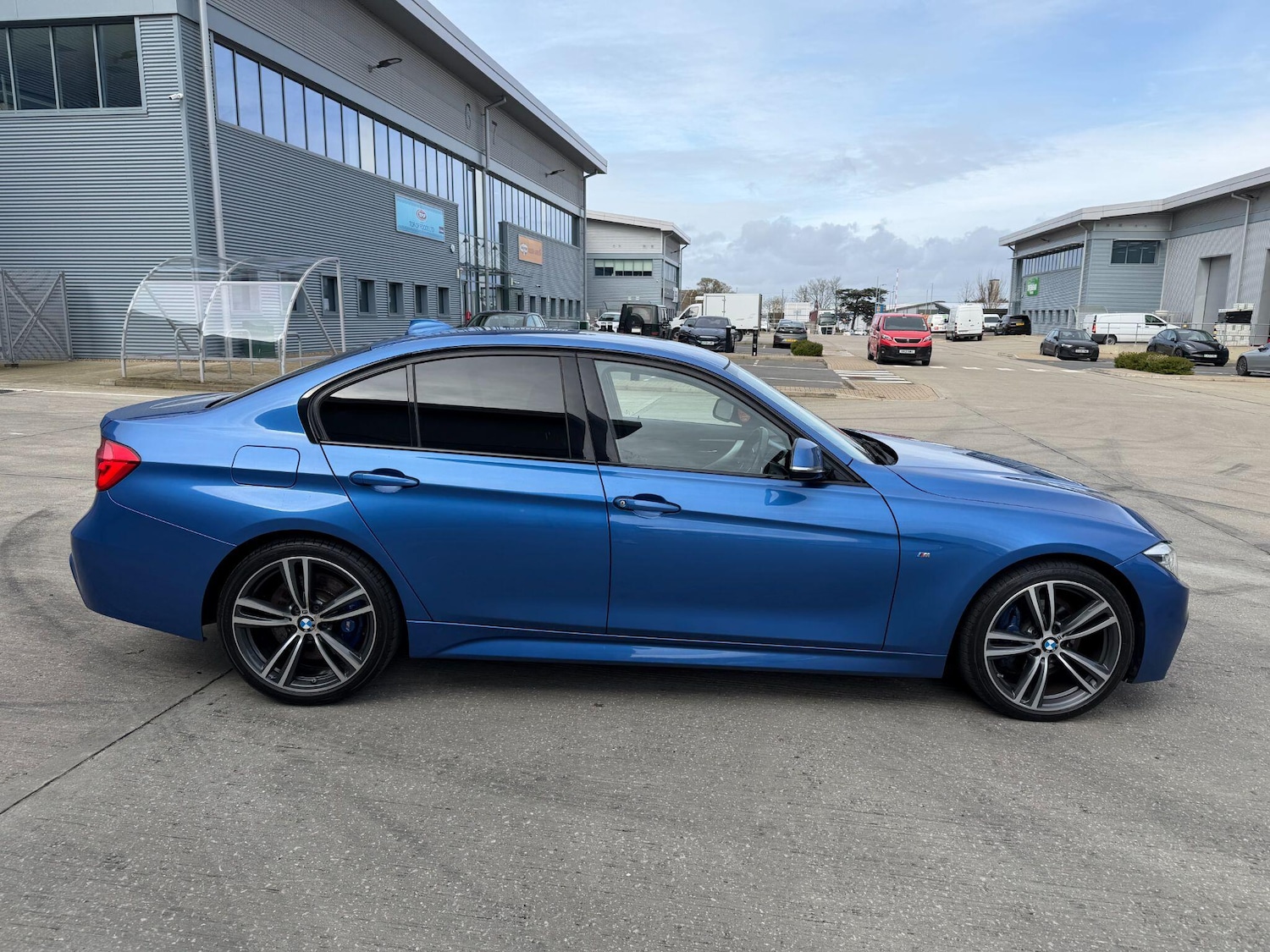 Used BMW 3 Series 2017 for sale - 77909034: Photo 19