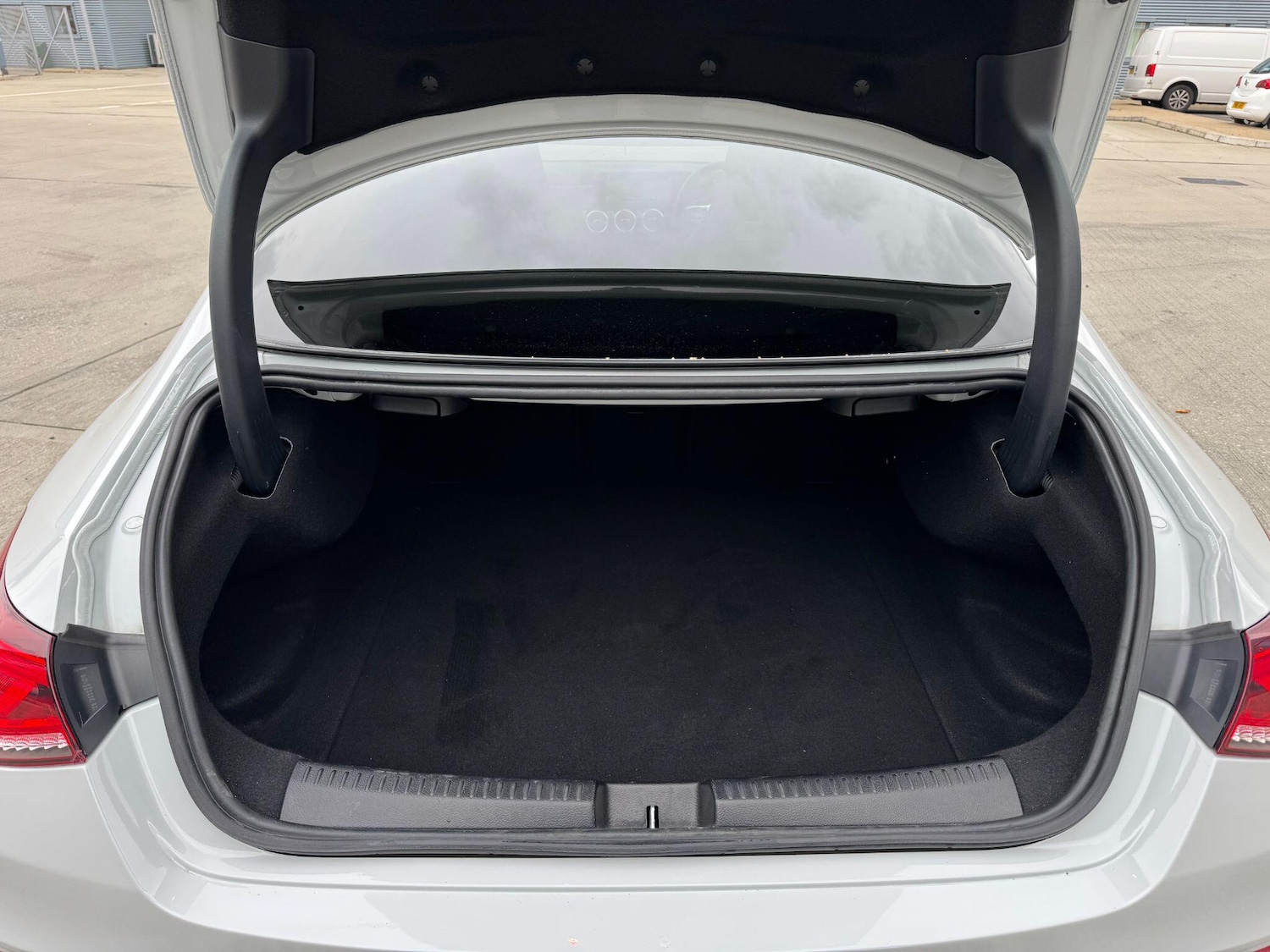 Used Mercedes-Benz CLA 2020 for sale - 76424730: Photo 8