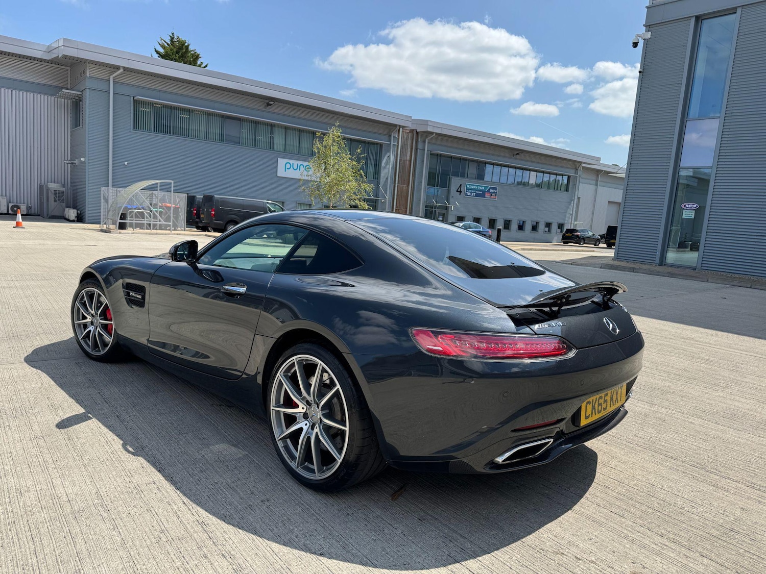 Used Mercedes-Benz AMG GT for sale - 76994226: Photo 2