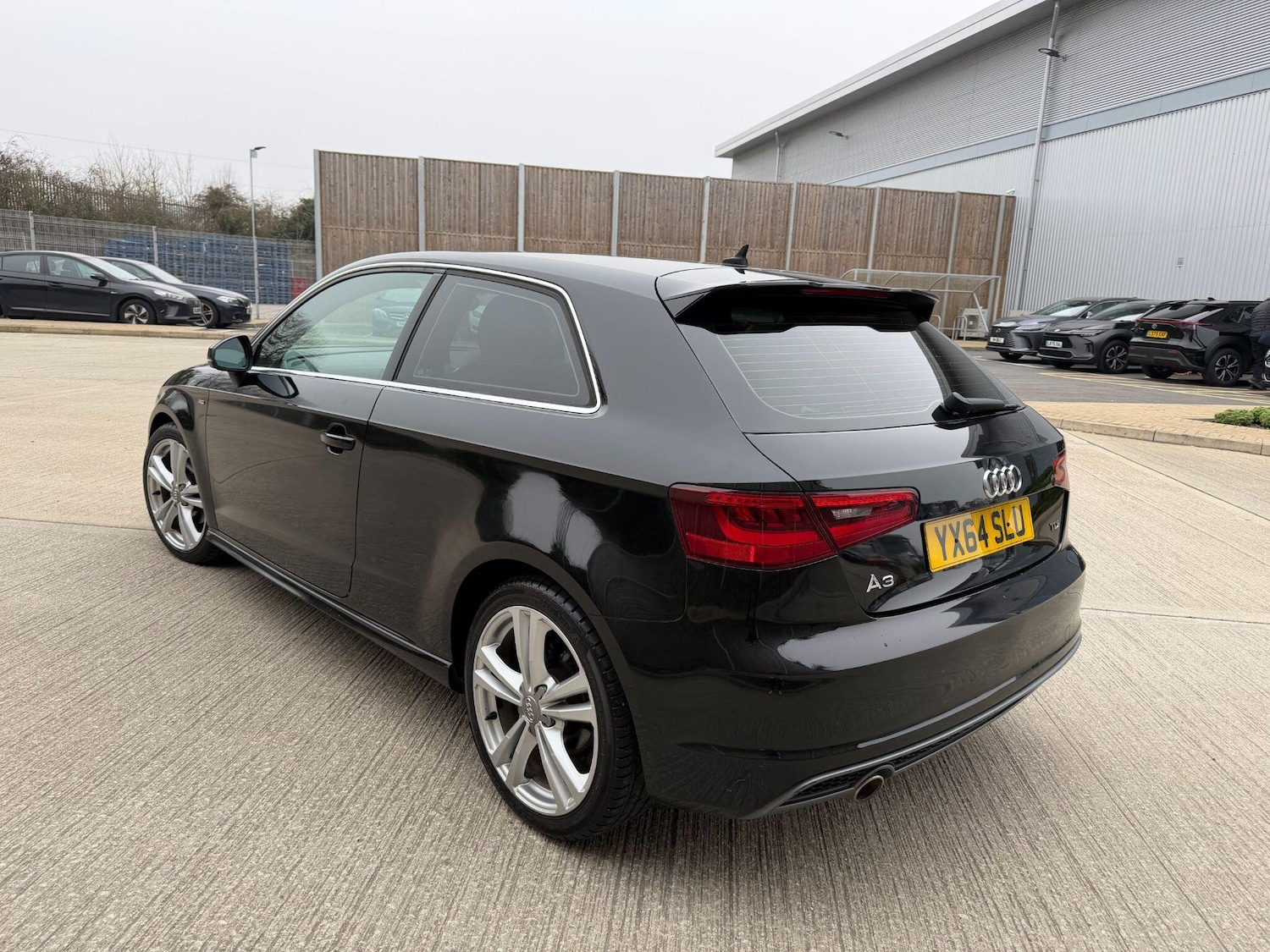 Used Audi A3 2014 for sale - 77839216: Photo 2