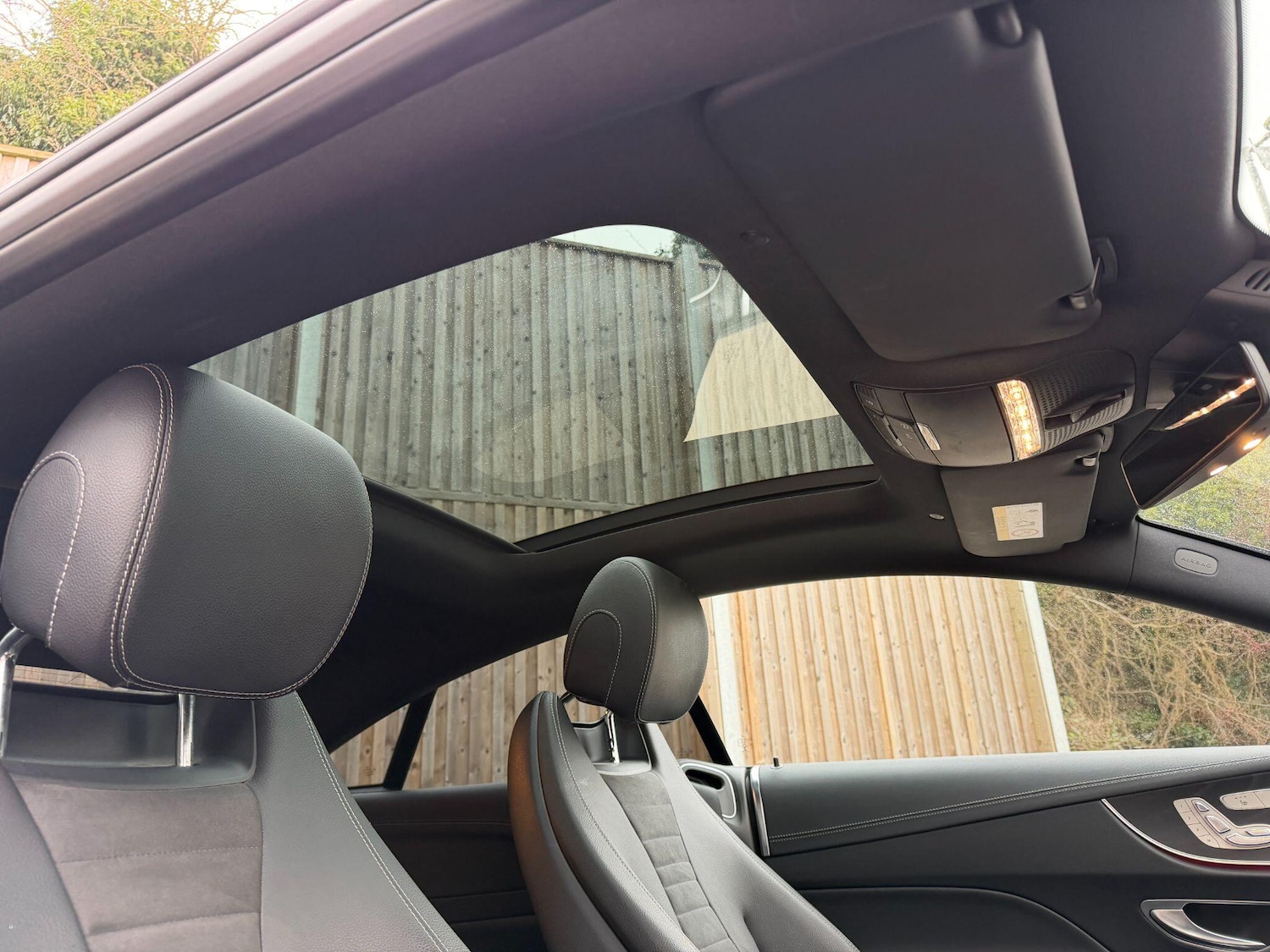 Used Mercedes-Benz E Class 2020 for sale - 77909697: Photo 12