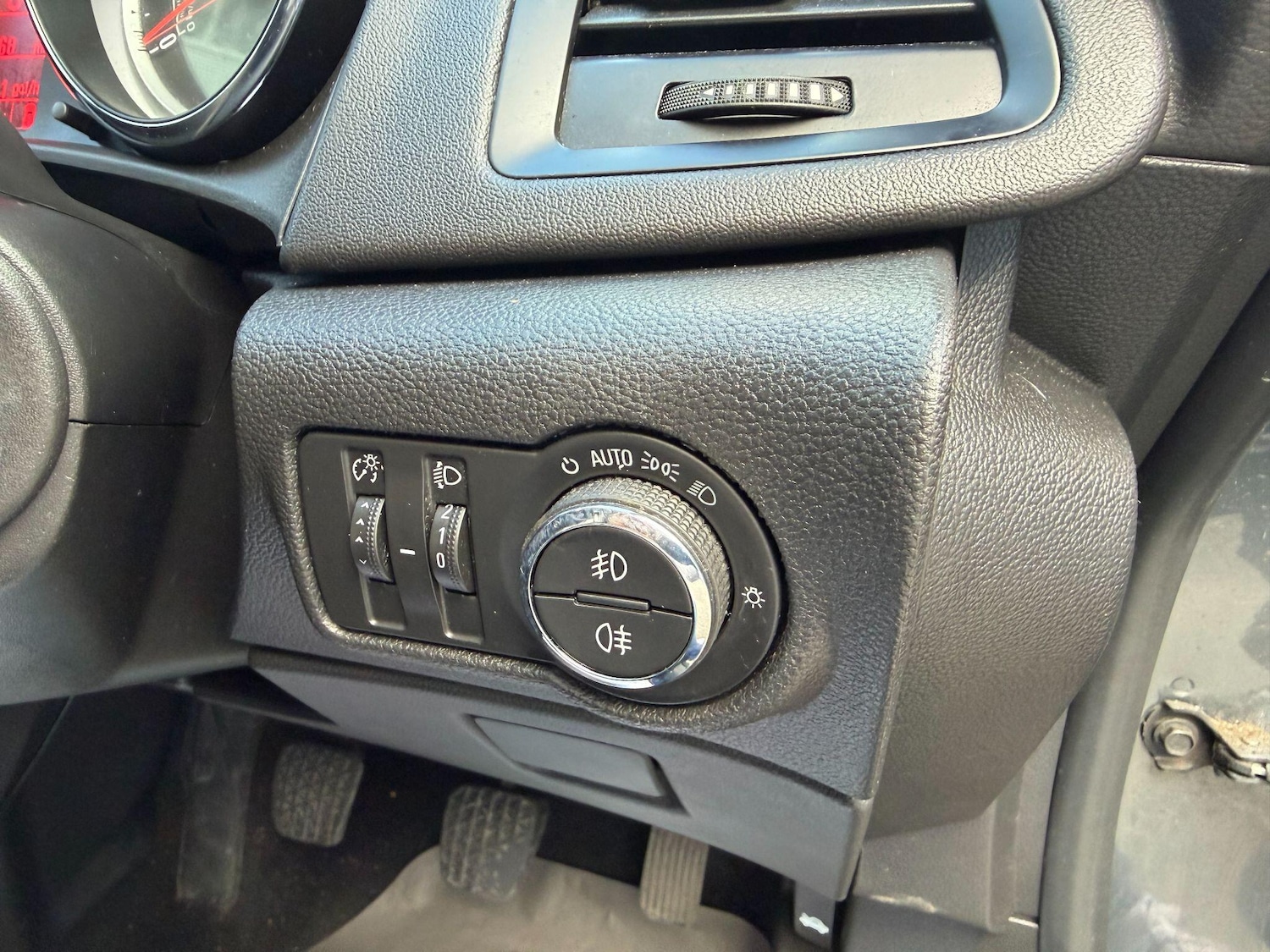 Used Vauxhall Astra GTC 2015 for sale - 77396442: Photo 12