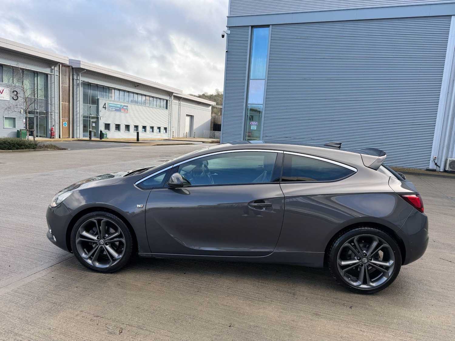Used Vauxhall Astra GTC 2015 for sale - 77396442: Photo 17