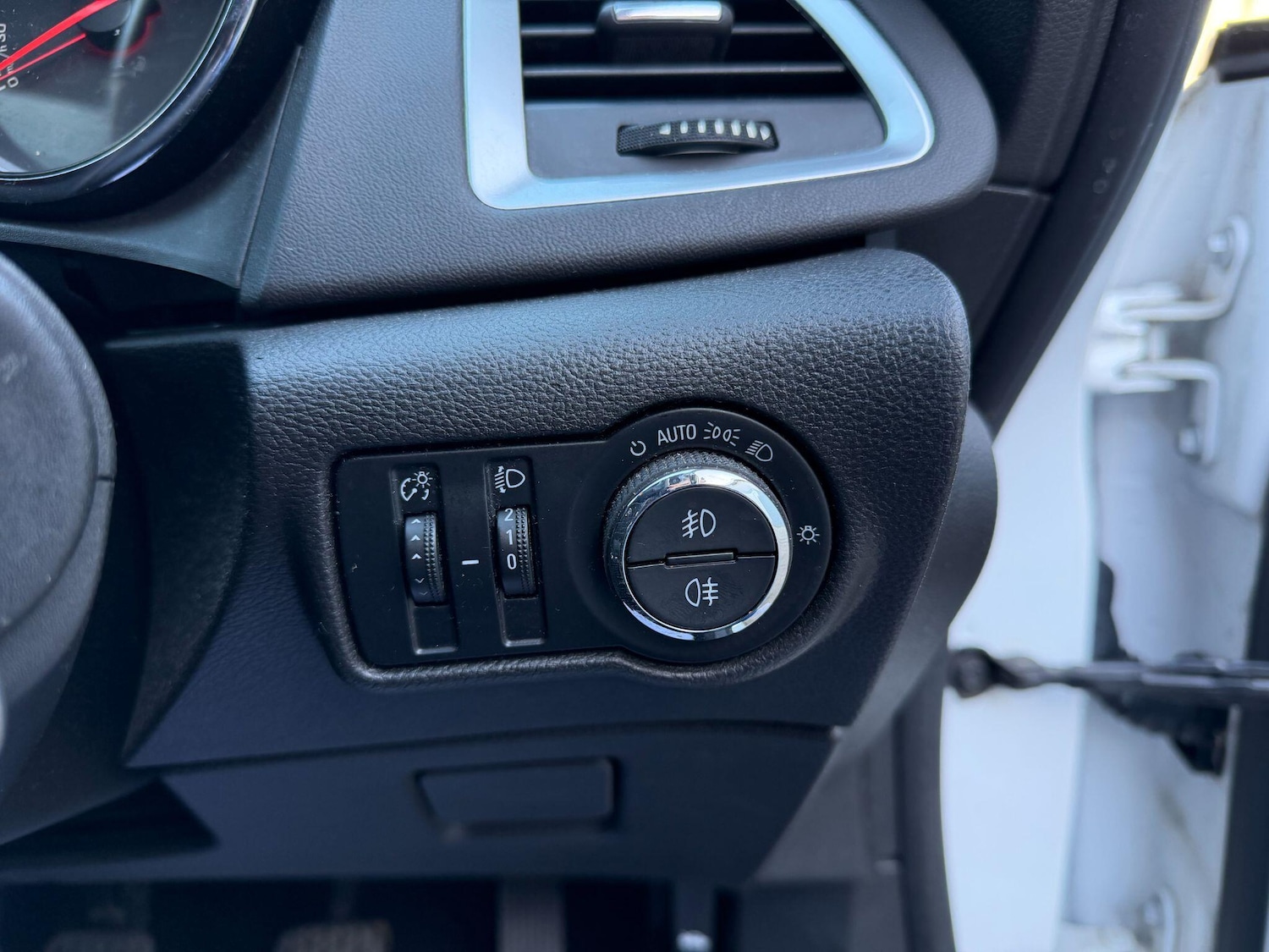 Used Vauxhall Astra GTC 2014 for sale - 76714645: Photo 11