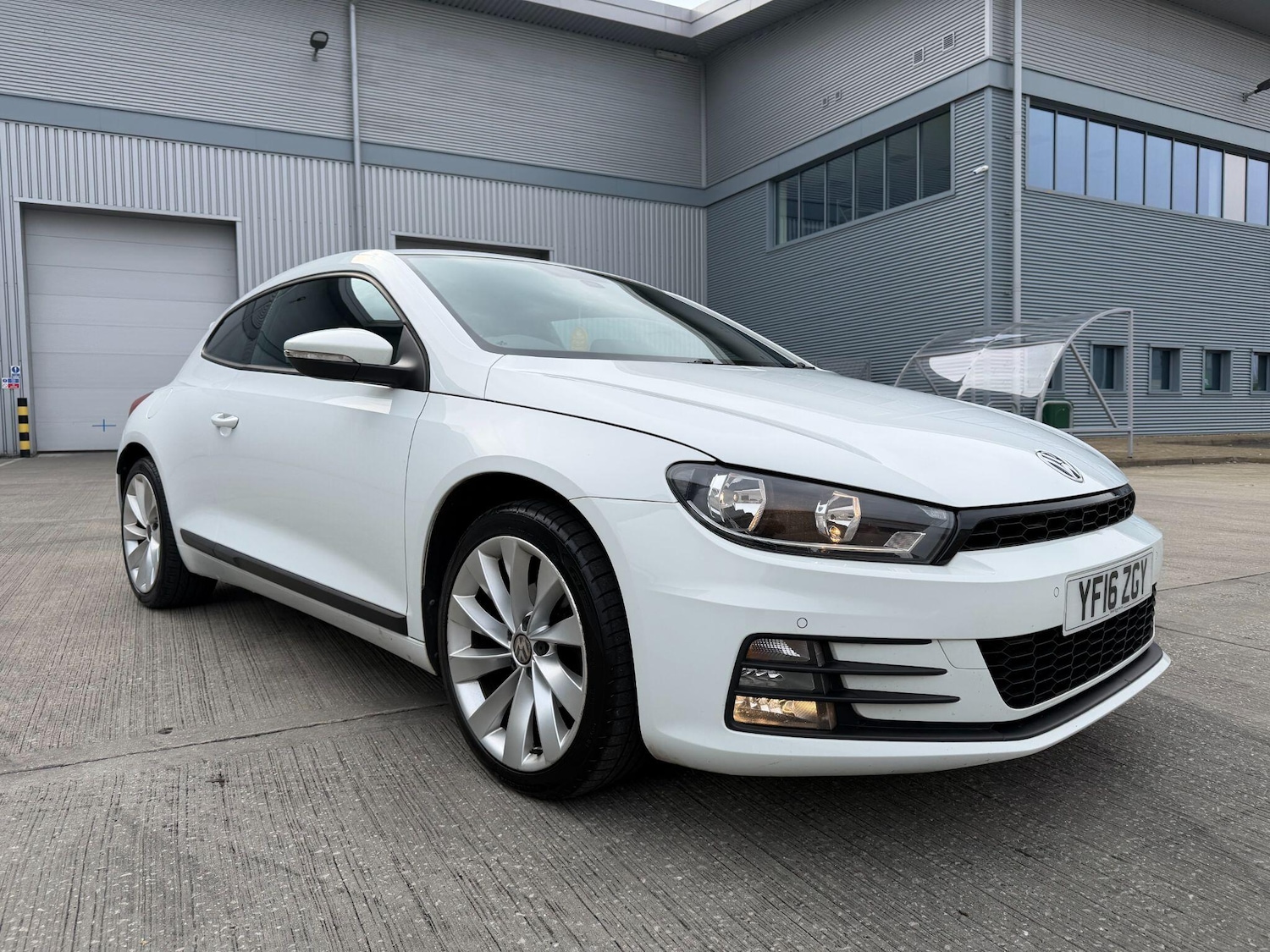 Used Volkswagen Scirocco 2016 for sale - 77993947: Photo 12