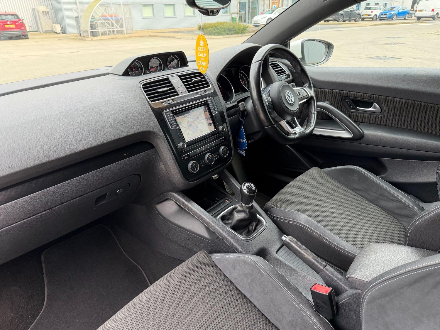 Used Volkswagen Scirocco 2016 for sale - 77993947: Photo 6