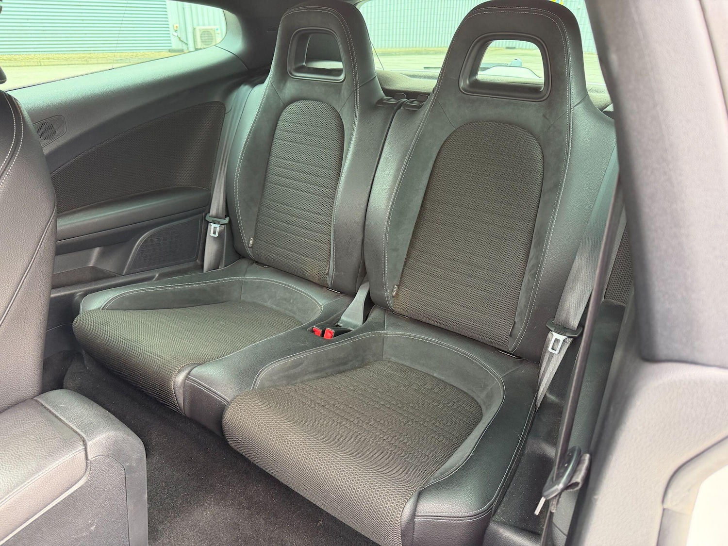 Used Volkswagen Scirocco 2016 for sale - 77993947: Photo 7