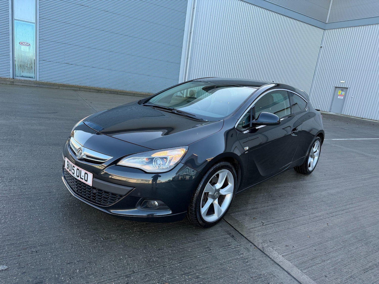 Used Vauxhall Astra GTC 2015 for sale - 76801672: Photo 3
