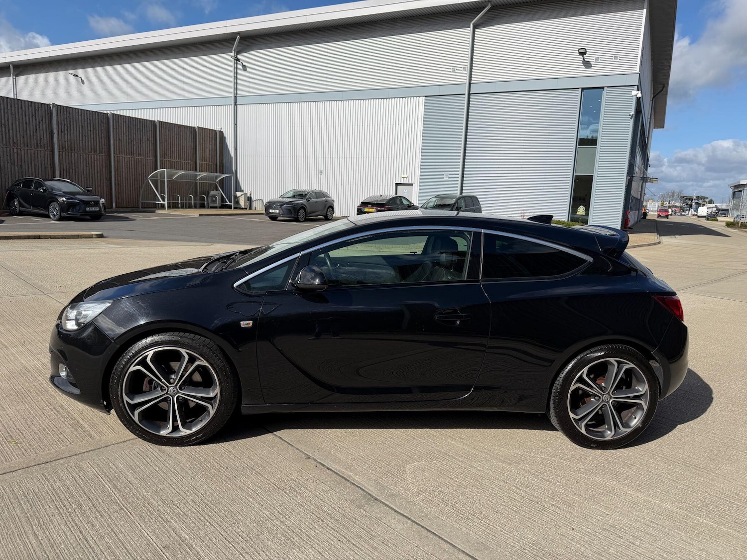 Used Vauxhall Astra GTC 2017 for sale - 77839274: Photo 17