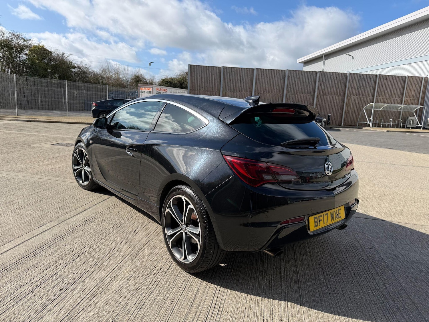 Used Vauxhall Astra GTC 2017 for sale - 77839274: Photo 2