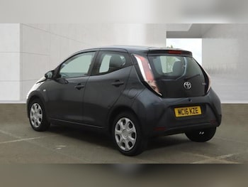 Used Toyota AYGO 2016 for sale - 79606973: Photo