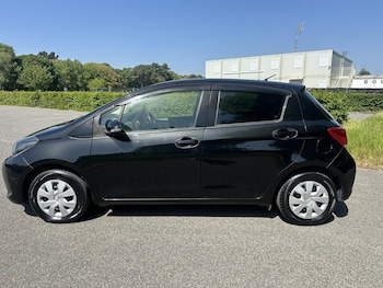 Used Toyota Vitz 2015 for sale - 79304459: Photo