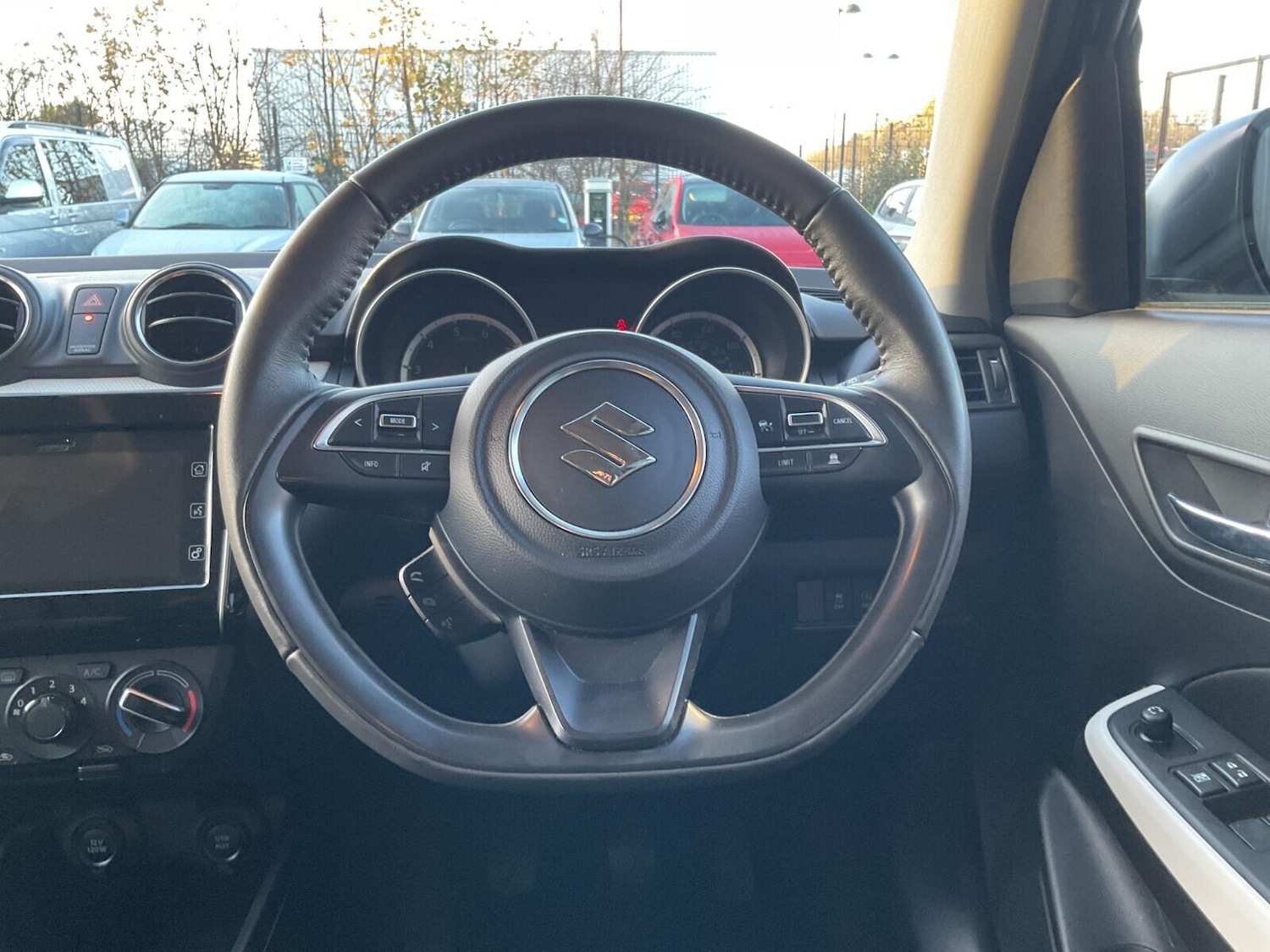 Used Suzuki Swift 2023 for sale - 76735143: Photo 32