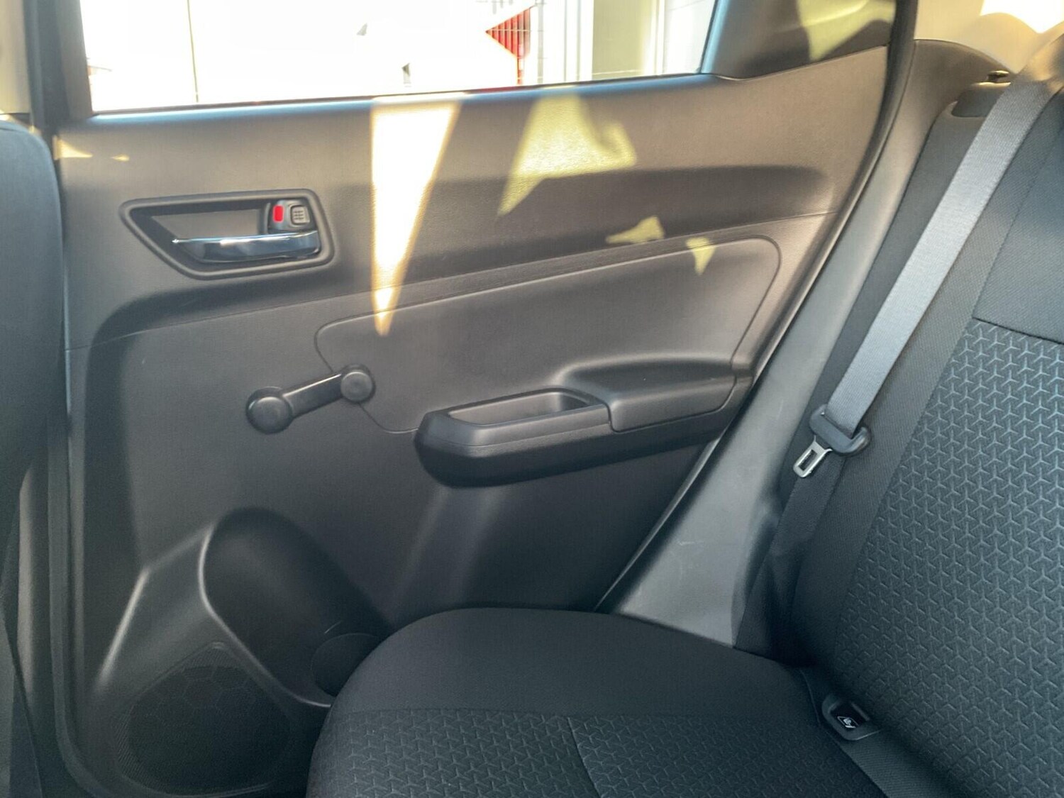 Used Suzuki Swift 2023 for sale - 76735143: Photo 33