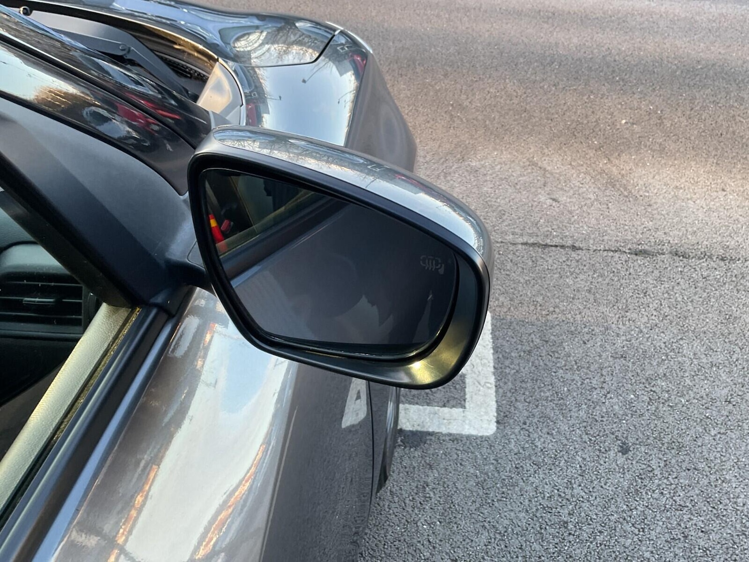 Used Suzuki Swift 2023 for sale - 76735143: Photo 9