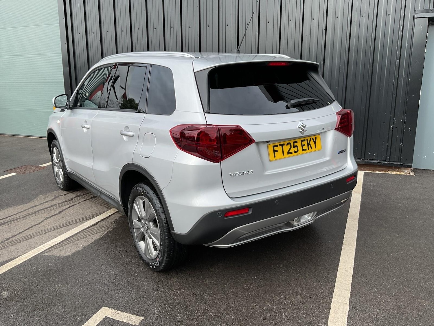 Used Suzuki Vitara 2025 for sale - 76987686: Photo 3