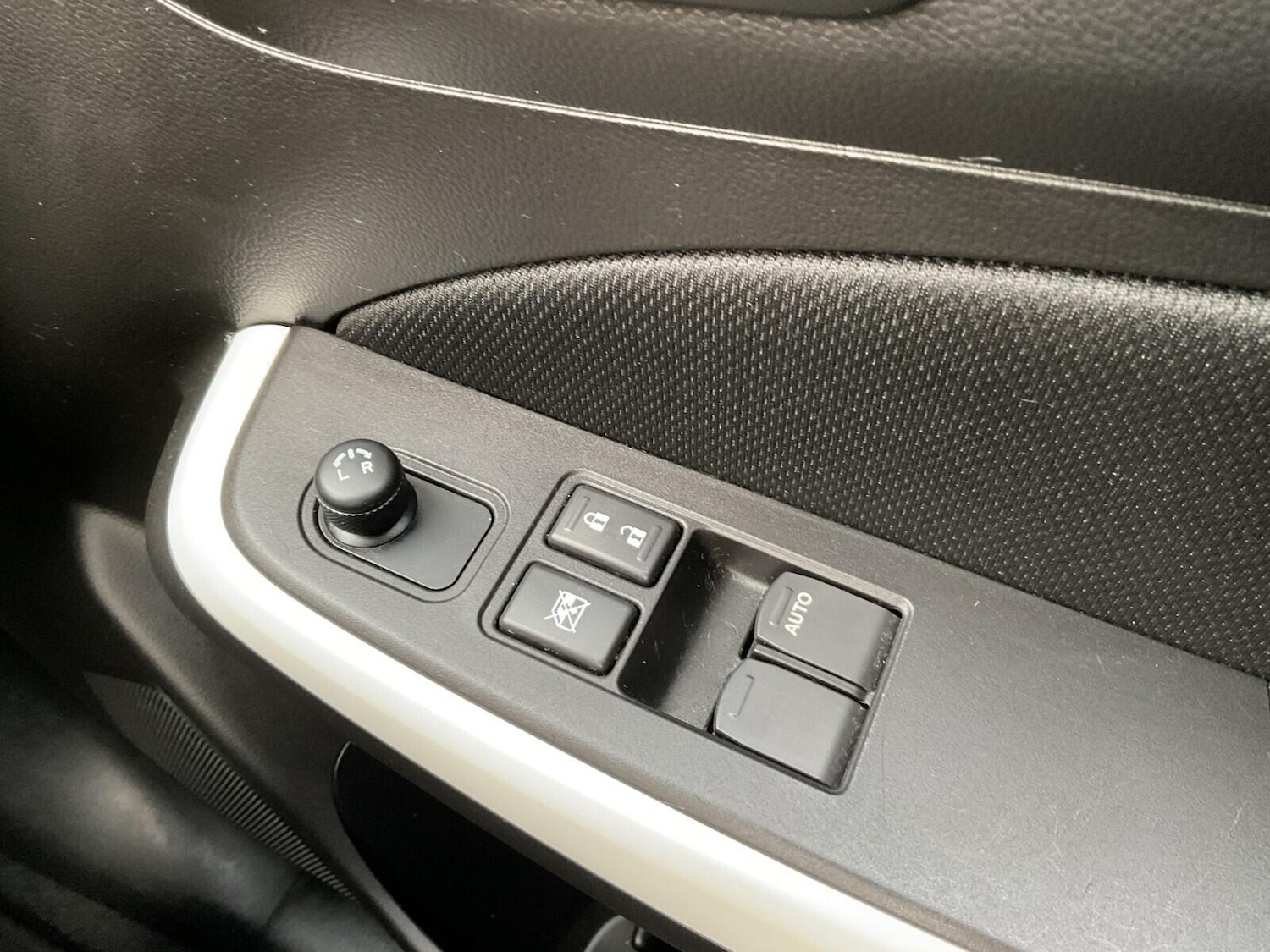 Used Suzuki Swift 2024 for sale - 76800834: Photo 18