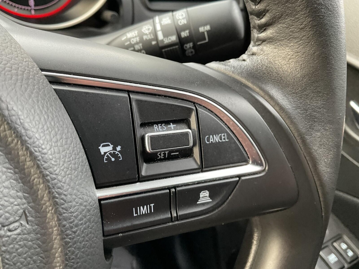 Used Suzuki Swift 2023 for sale - 76772205: Photo 13