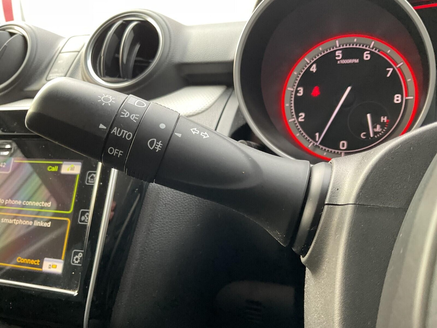 Used Suzuki Swift 2023 for sale - 76772205: Photo 15