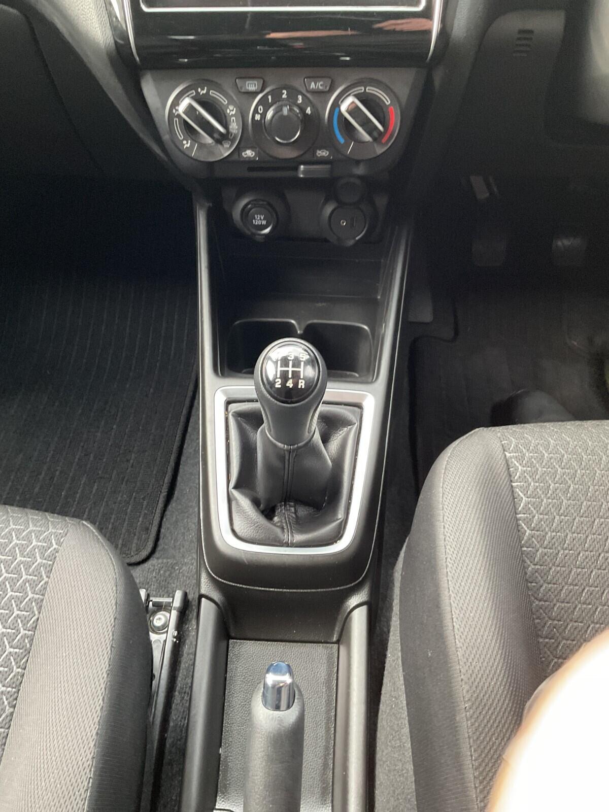 Used Suzuki Swift 2023 for sale - 76772205: Photo 26