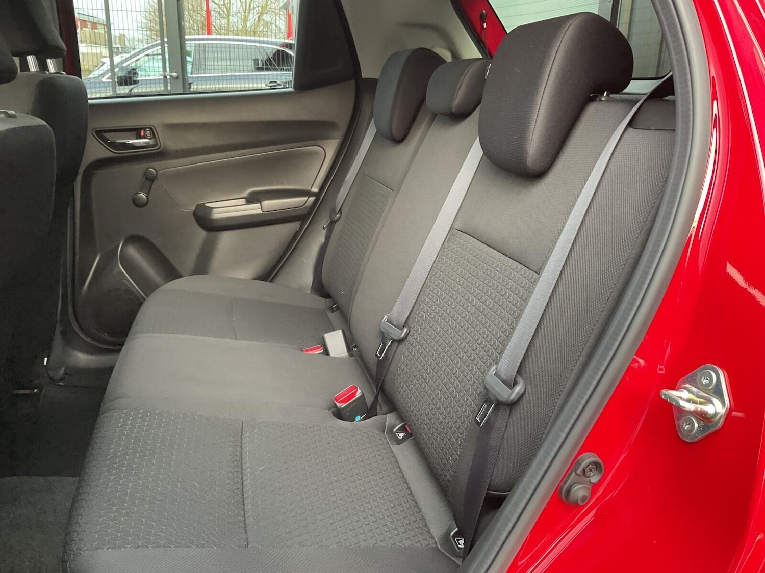 Used Suzuki Swift 2023 for sale - 76772205: Photo 30