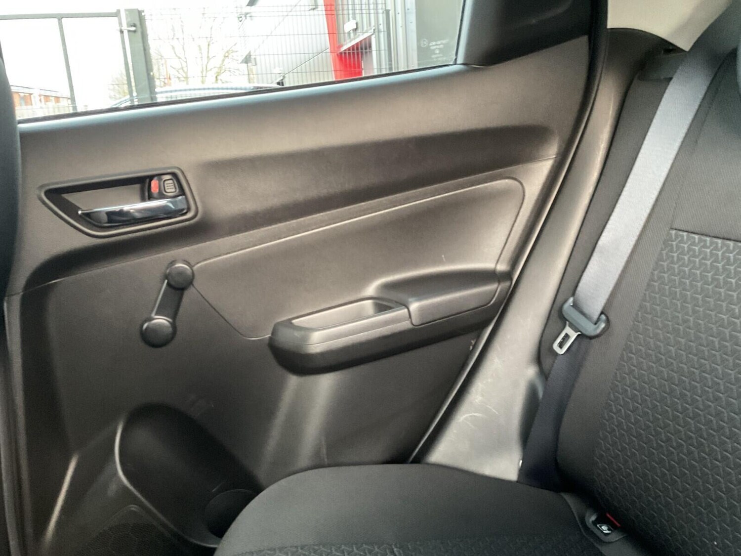 Used Suzuki Swift 2023 for sale - 76772205: Photo 32