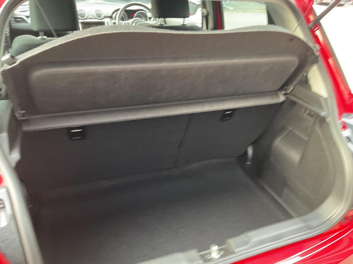 Used Suzuki Swift 2023 for sale - 76772205: Photo 33