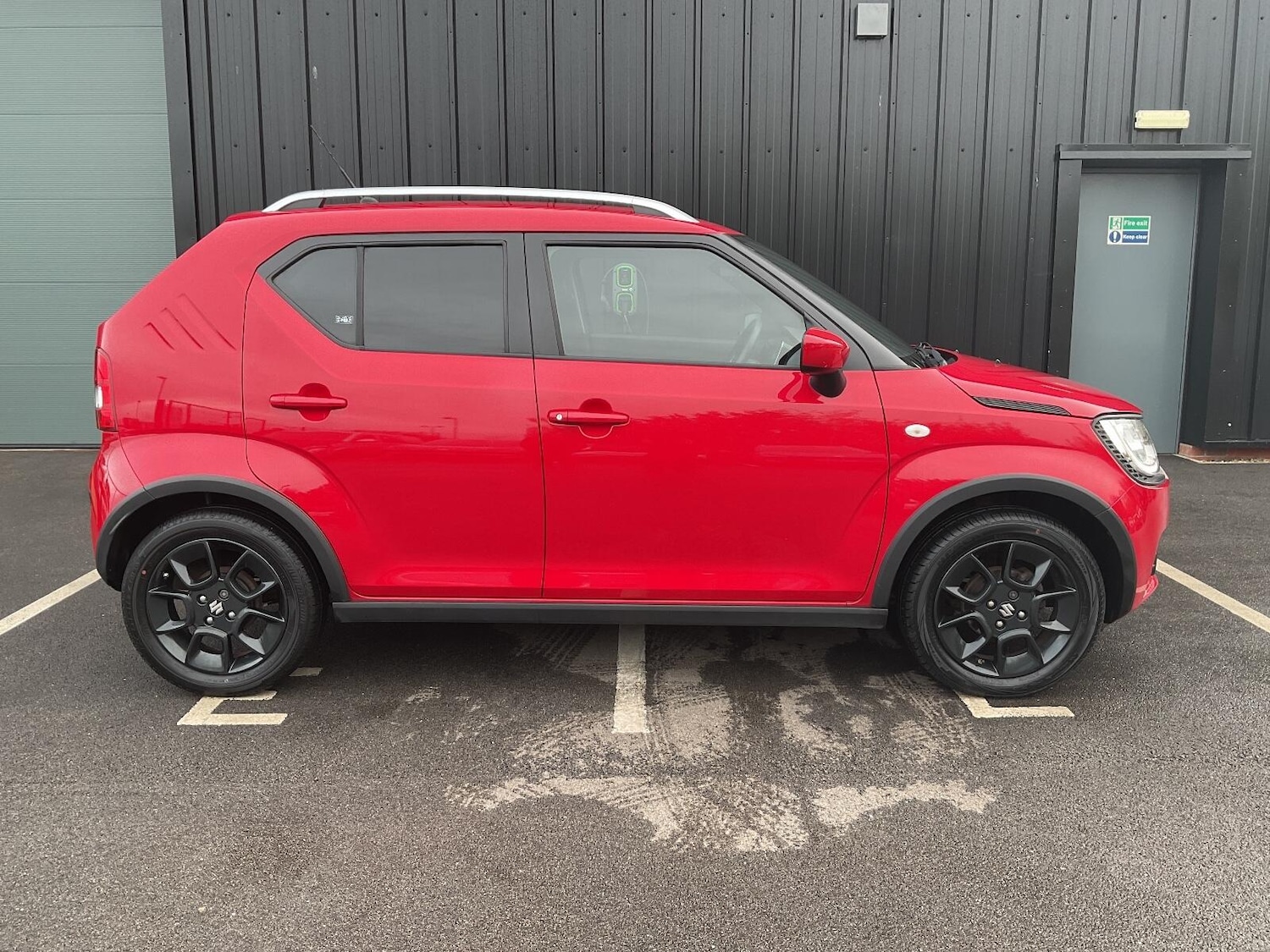 Used Suzuki Ignis 2020 for sale - 76381346: Photo 8