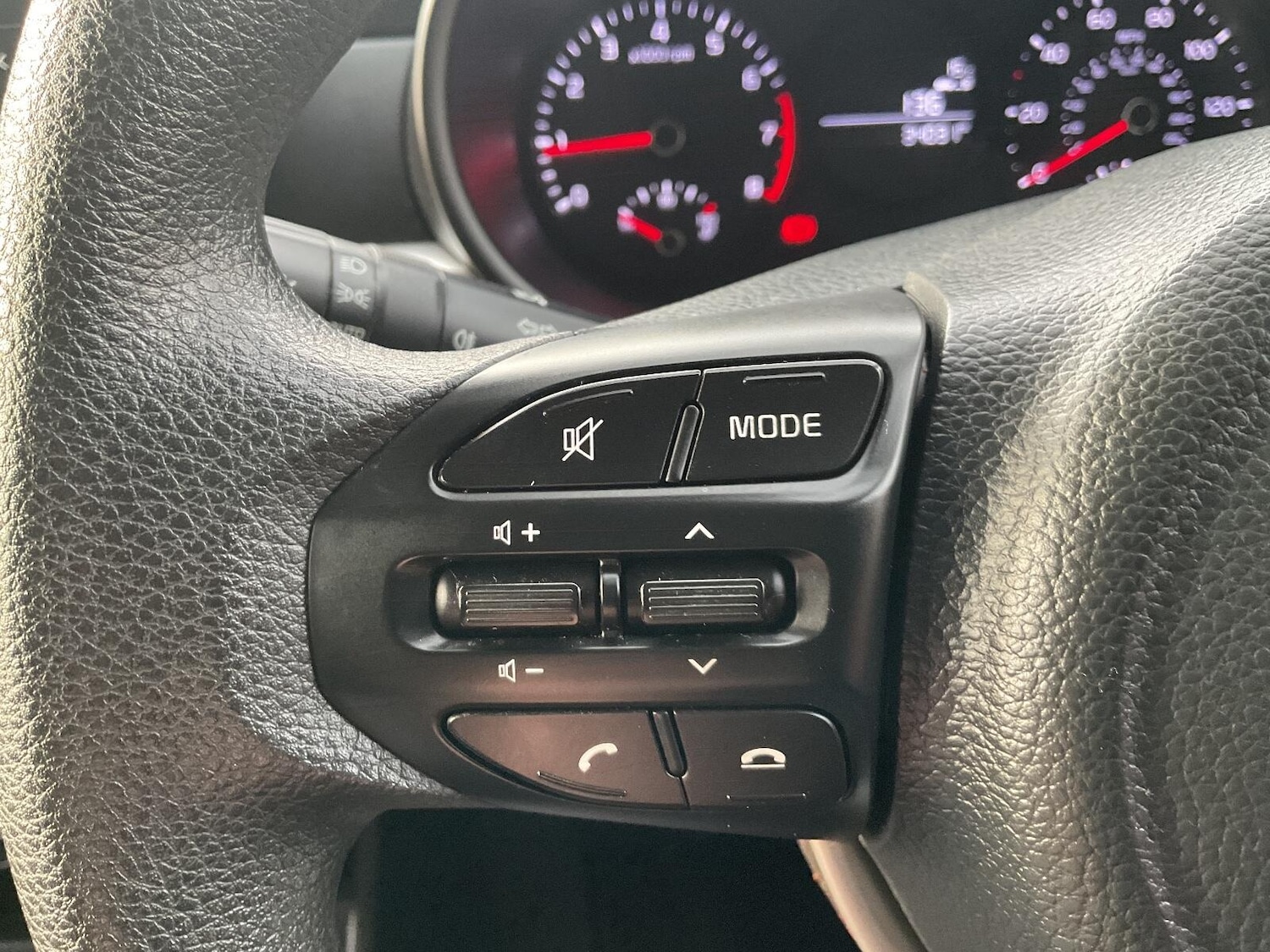 Used Kia Picanto 2022 for sale - 76398086: Photo 11