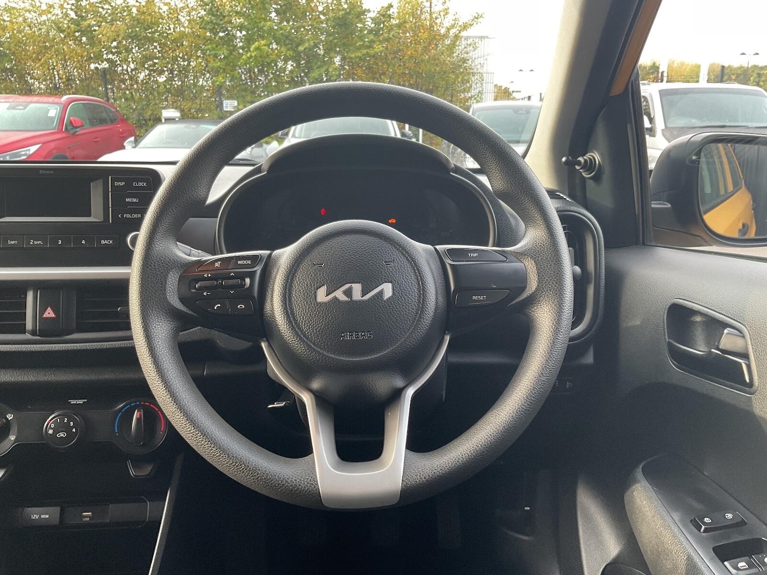 Used Kia Picanto 2022 for sale - 76398086: Photo 20