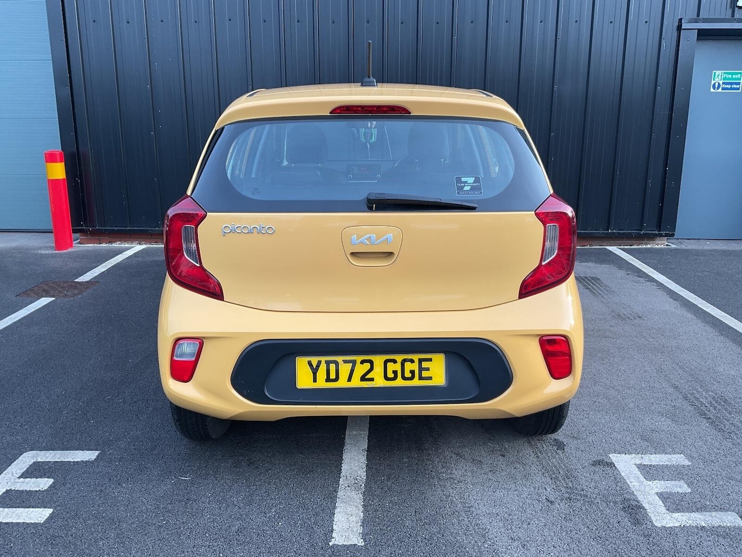 Used Kia Picanto 2022 for sale - 76398086: Photo 4