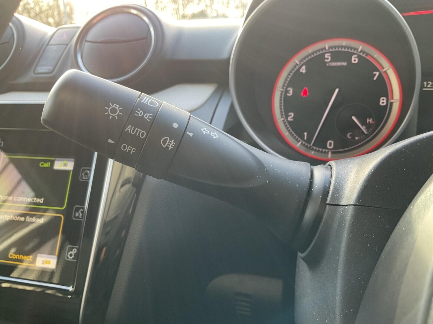 Used Suzuki Swift 2024 for sale - 76585026: Photo 15