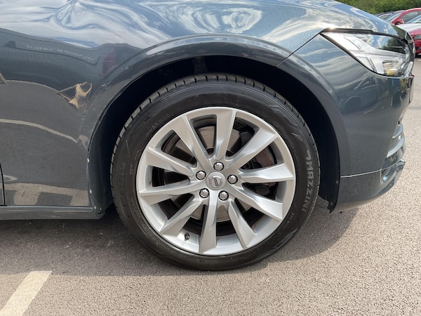 Used Volvo V90 2018 for sale - 76179634: Photo 8