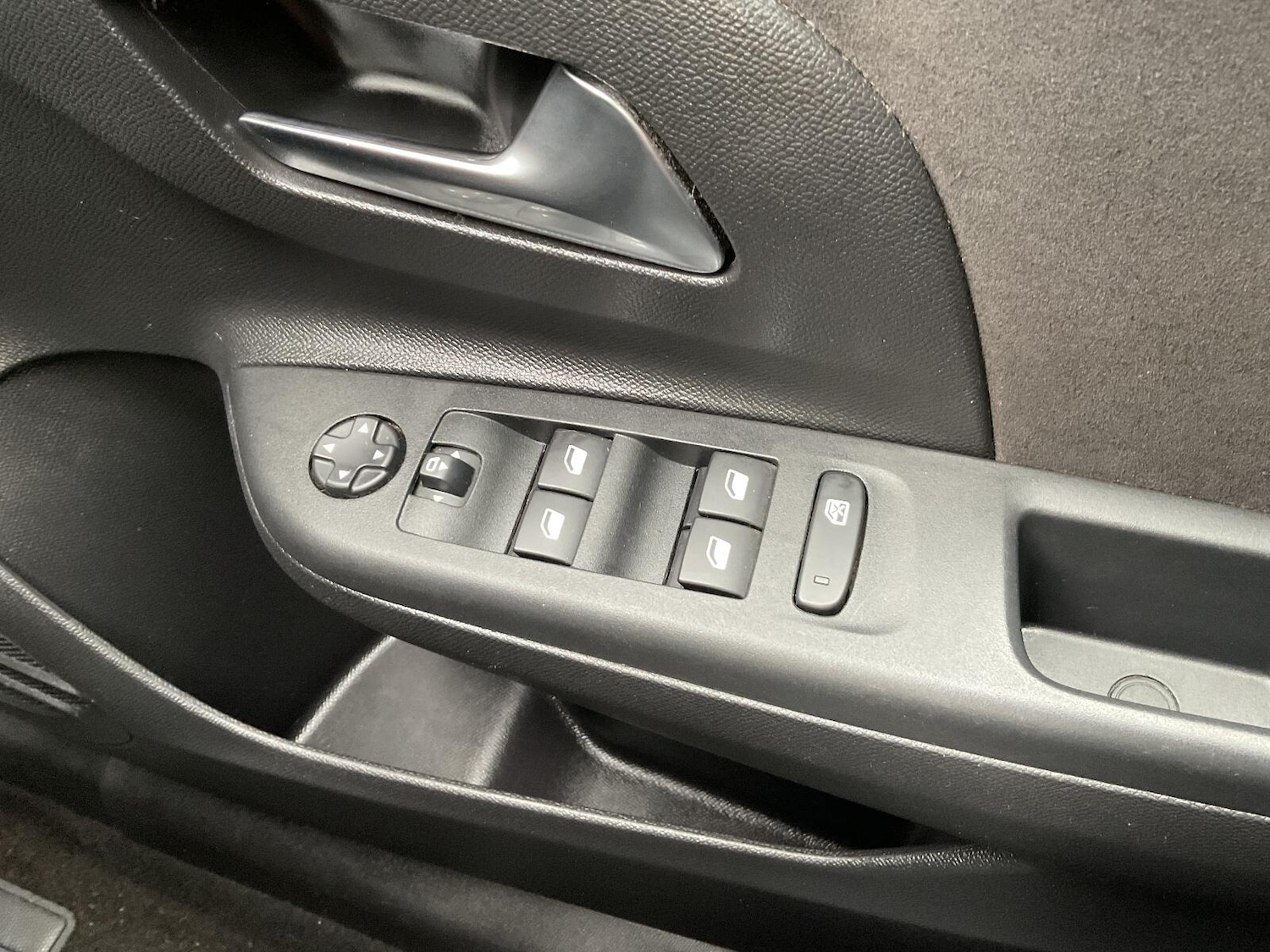 Used Vauxhall Corsa 2022 for sale - 76918623: Photo 16