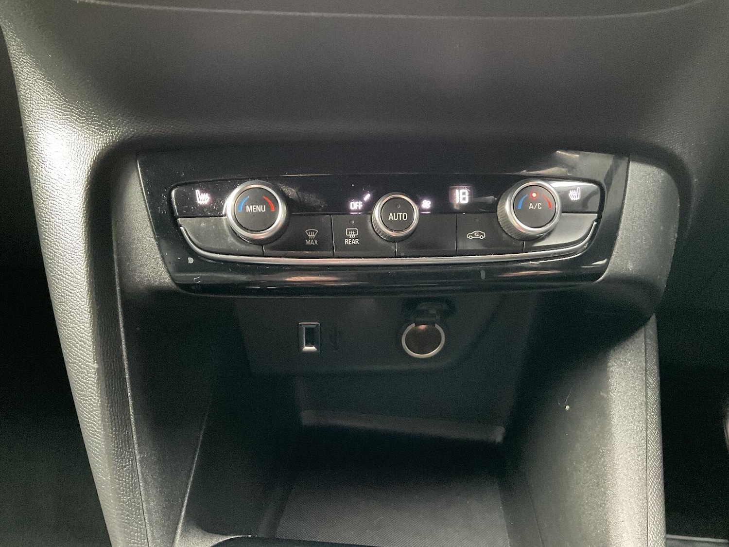 Used Vauxhall Corsa 2022 for sale - 76918623: Photo 20