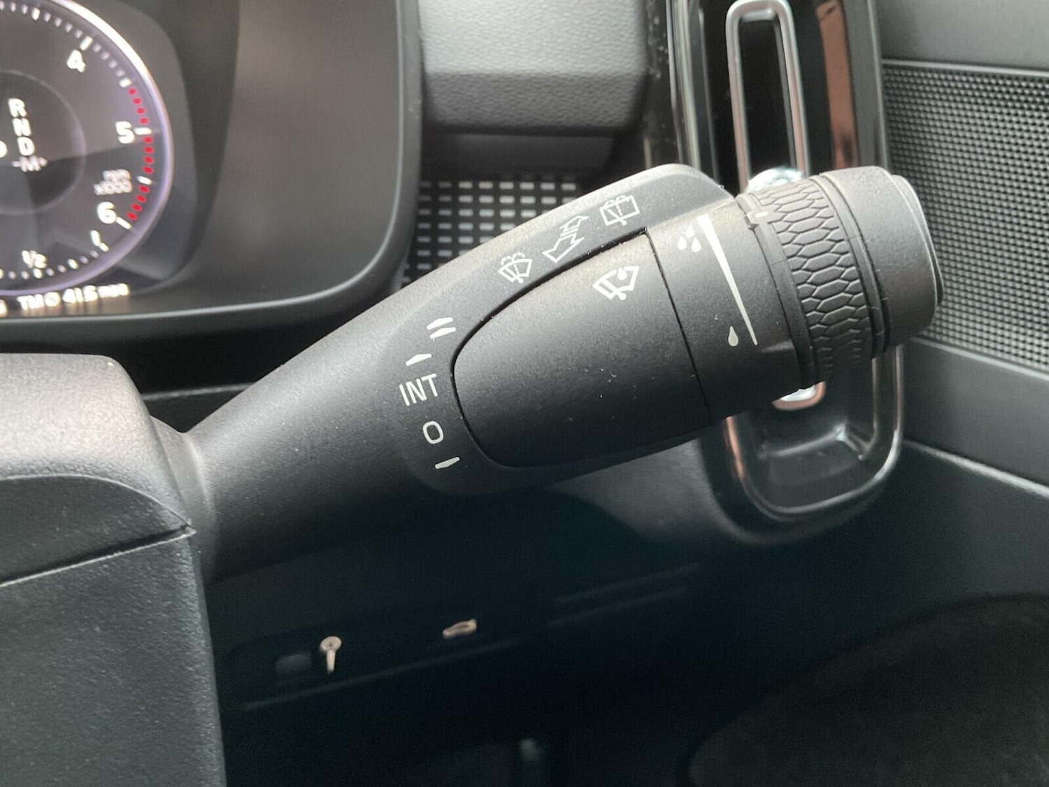 Used Volvo XC40 2019 for sale - 76735344: Photo 15